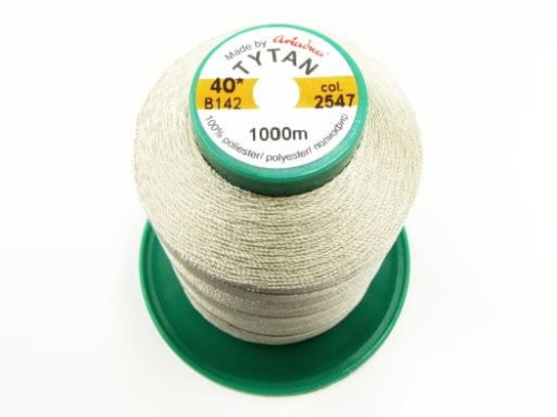 Nici poliestrowe Tytan "40" kol. 2547
