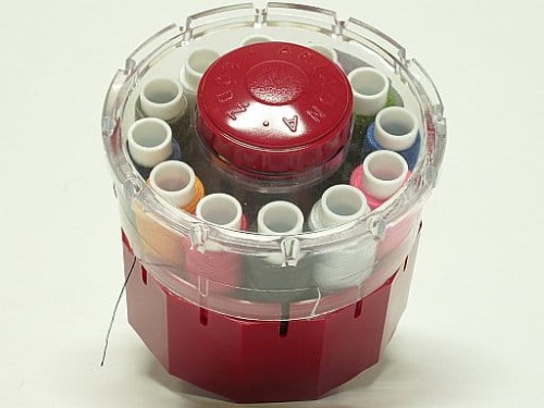 Zestaw nici poliestrowych