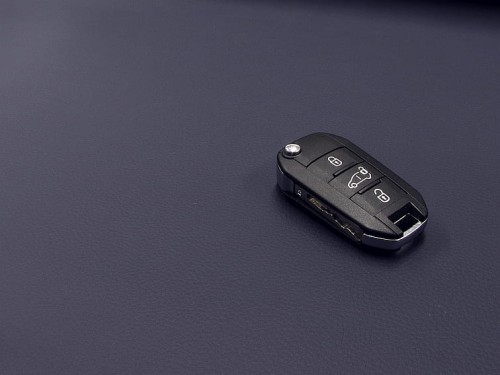 Skaj samochodowy granatowy 9/GR