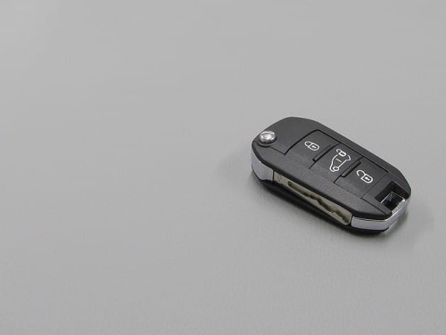 Skaj samochodowy 7/11